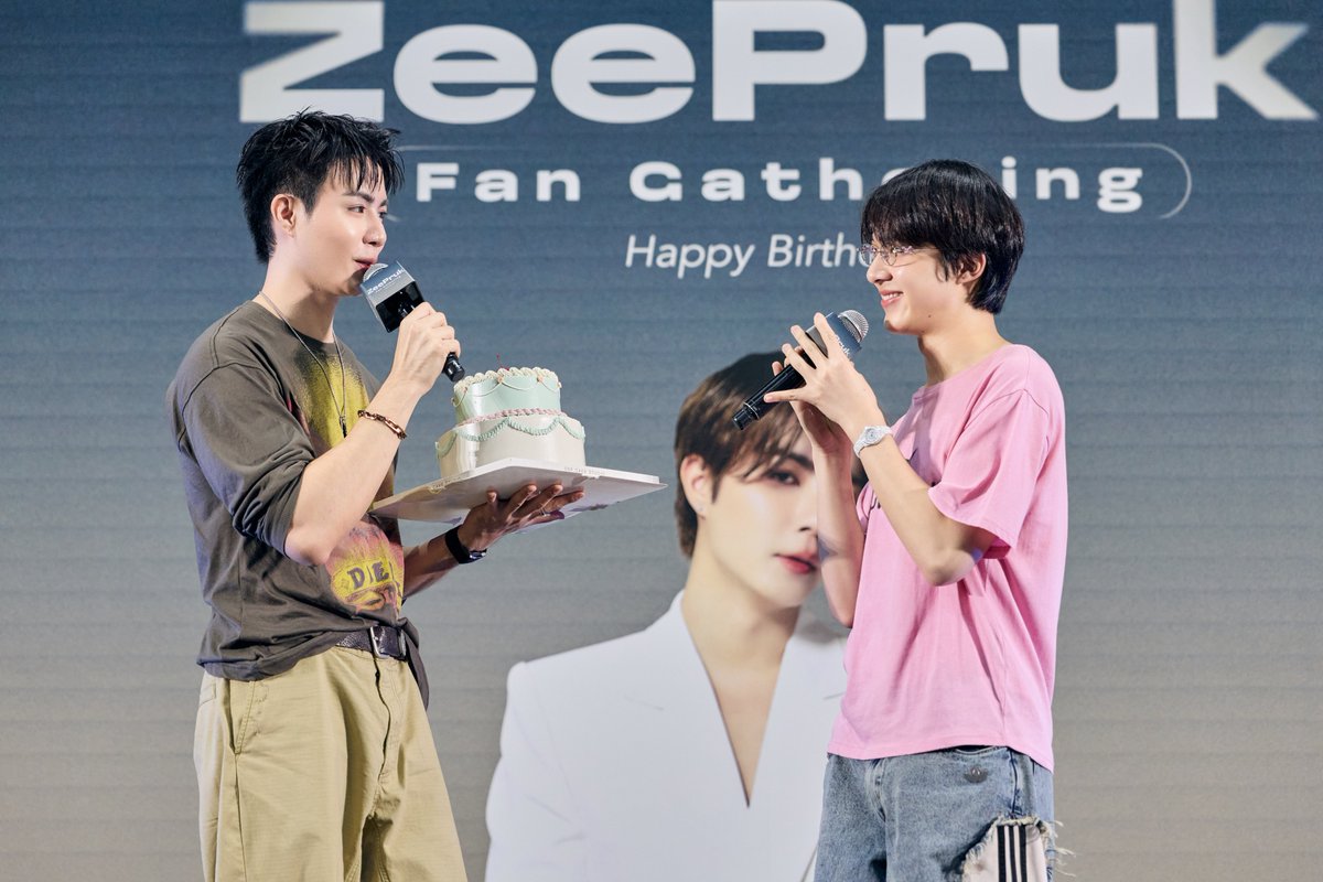 DomundiTV's tweet photo. จบลงไปแล้วสำหรับงาน ZeePruk Fan Gathering Happy Birthday 🎂✨

ขอขอบคุณทุกคนที่มาร่วมอวยพรวันเกิดและส่งกำลังใจมาให้ซีตลอดทั้งงานในวันนี้นะคะ 🥰

#34thHBDZEEPRUK https://t.co/bgVuhlF1Rk