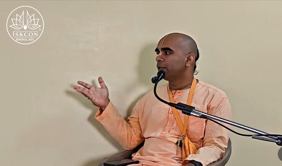 iskconbhopalbyc's tweet photo. HH Haladhar Swami Maharaj's Vyasa Puja Program at ISKCON temple, Kolar-Bhopal
#ISKCONBhopalBYC #HareKrishna #KrishnaConsciousness #SrilaPrabhupada #KrishnaKatha #BhaktiYoga #DevotionalLife #Spirituality #RadhaKrishna #ISKCON #Haribol https://t.co/gfR6574NWn