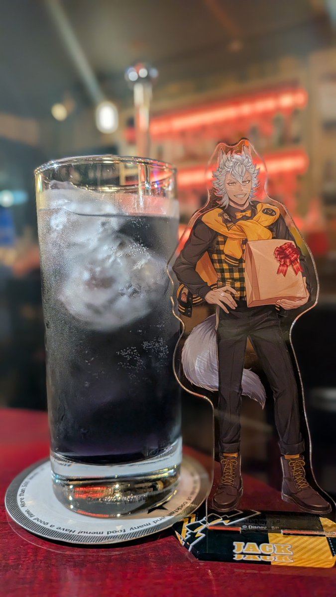 jackrugg_418's tweet photo. ジャックくんイメージしたカクテル作ってもらったよ🍸
クールな見た目なのに先輩にしっぽぶんぶんな可愛らしさを再現♡ https://t.co/jfNt8vSNGW