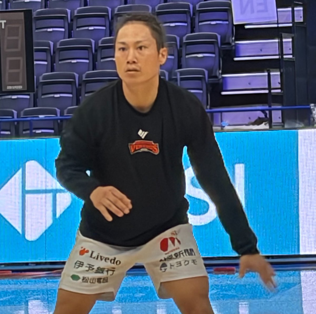 nemutakato's tweet photo. 思いがけず(知らなかっただけ😅)
相手チームにいた🤭
素早い動きとスリーポイント🏀
カッコ良かった🥰

すみません💧
年１、2回くらいのバスケ観戦民です🙇‍♀️
怒らないで😆 https://t.co/2vbKFpi0QS