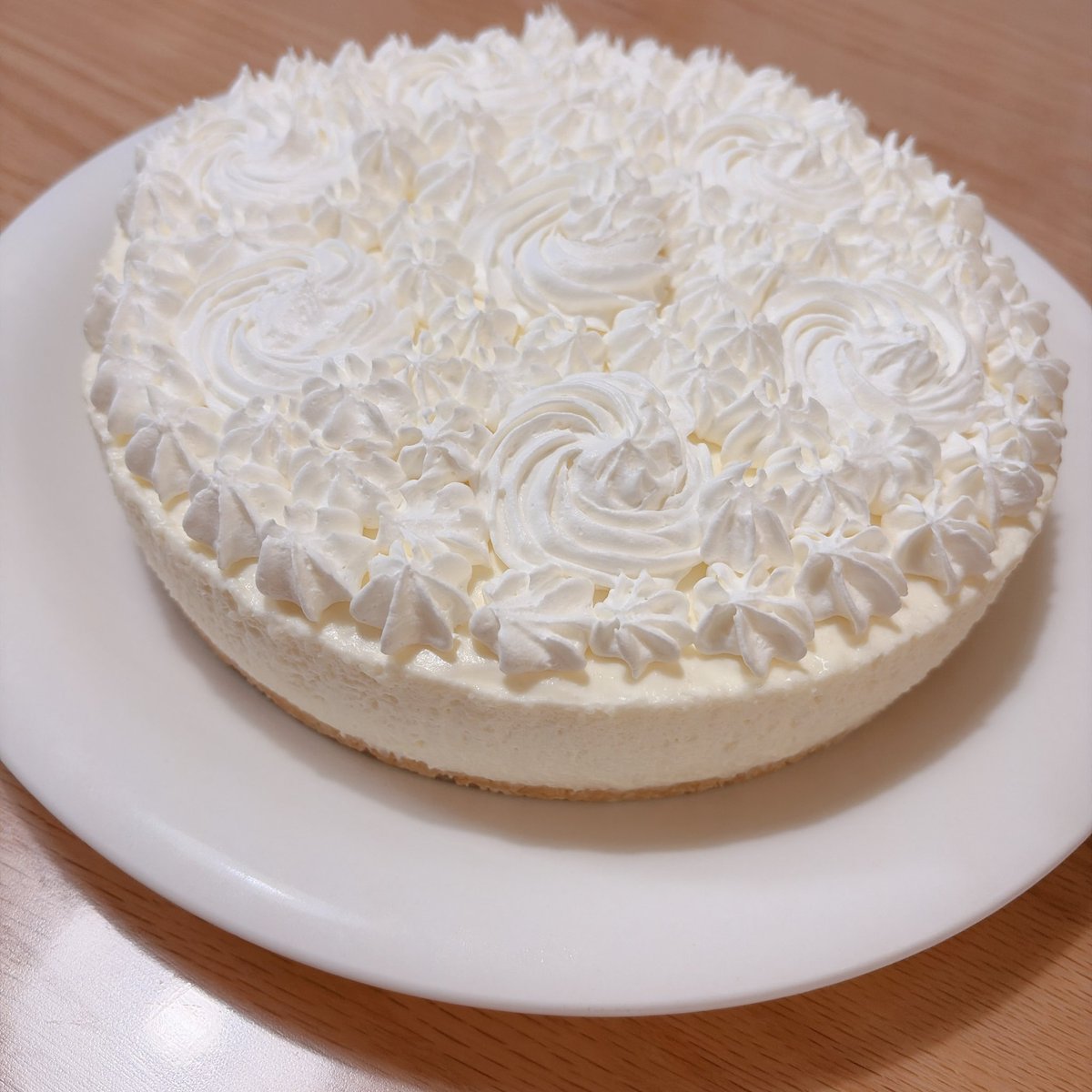 mmaommid's tweet photo. レアチーズケーキ作ったんです〜🎶うま https://t.co/B3anrwaPfj