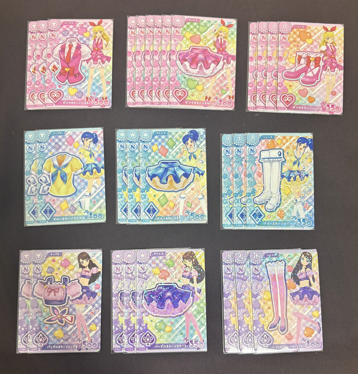 ukrxji's tweet photo. 【 アイカツカード買取・交換 】

譲 画像カード（🎄5枚目あります）
求 希望額+送料または交換

1弾コンプしたい為交換の場合どのカードでも検討します！旧カードとの交換も可能です。
まずはお話だけでもお気軽にお声掛けください🌟

#アイカツ買取 #アイカツ交換 #アイカツアンコール https://t.co/dUzrjMjqi8