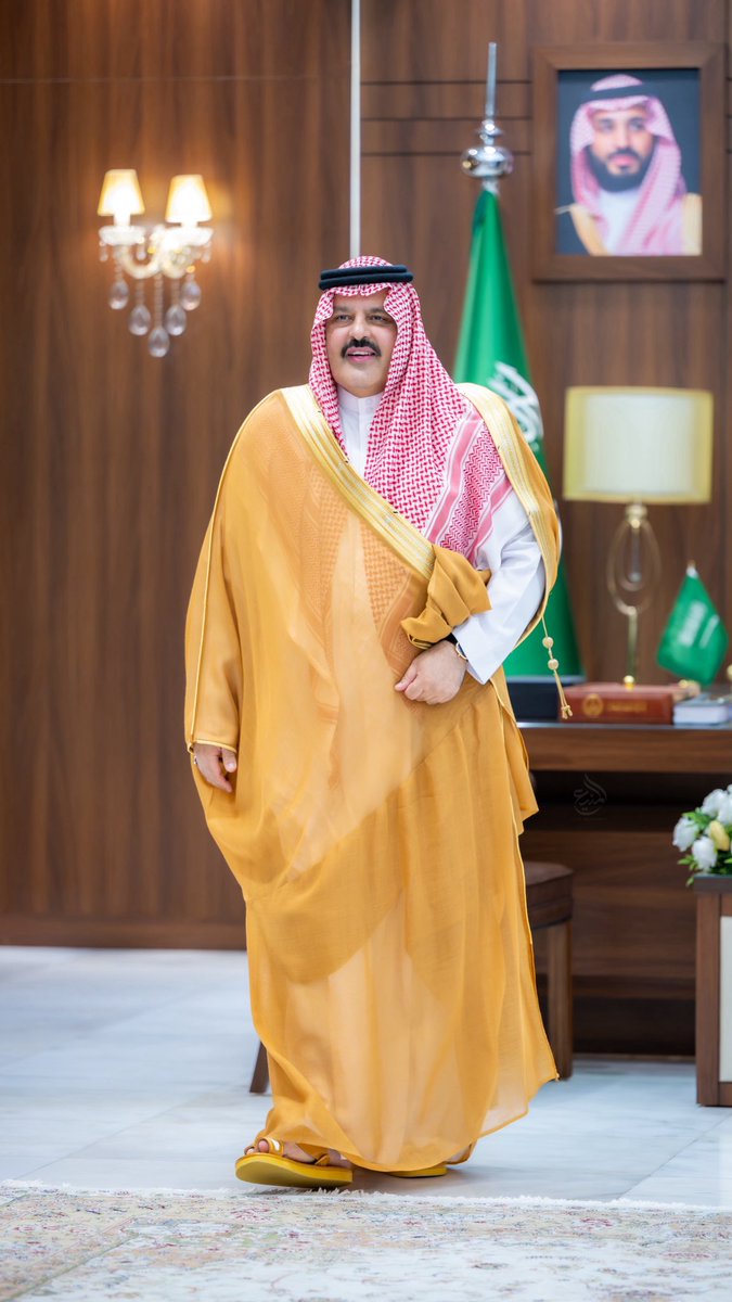 abodalmny3's tweet photo. صدرت موافقة صاحب السمو الملكي الأمير #عبدالعزيز_بن_سعد_بن_عبدالعزيز  #أمير_منطقة_حائل على ترقية (36) موظفاً وموظفة من منسوبي الإمارة والمحافظات والمراكز التابعة لها من المرتبة العاشرة فما دون من خلال منصة مسار. https://t.co/1XGX4i3M6Q