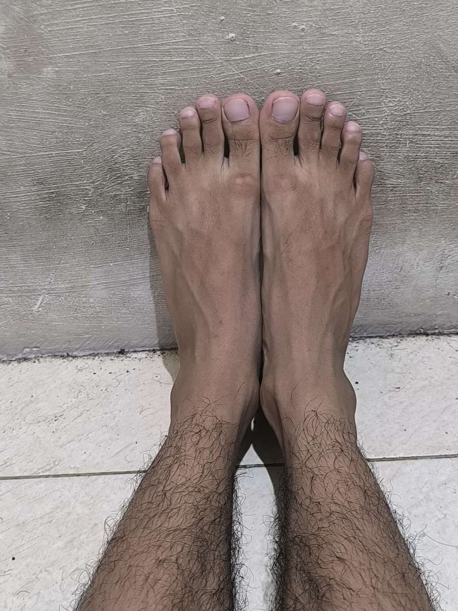 handsomalefeet's tweet photo. https://t.co/BquzRal2vN