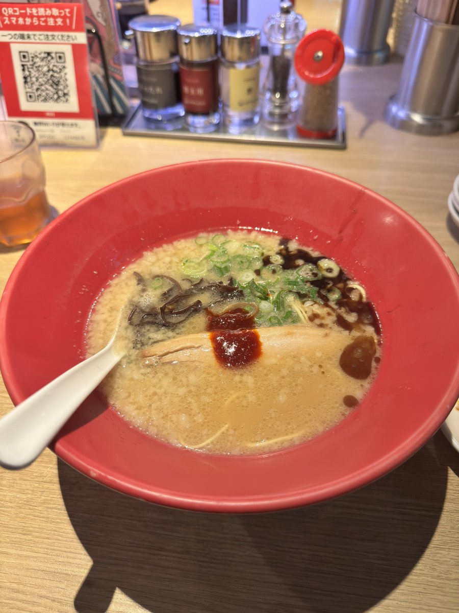 nue_de_spoon's tweet photo. 全然浮上してなかった僕です

こんばんは

休みってええですねぇ🤪
食に妥協できなくなったのはスイスイのせい( 〜'ω' )〜

p.s.配信はおやすみです🤞 https://t.co/PeQpcrzpVw
