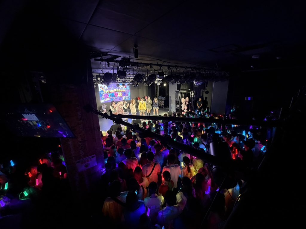 pixel_ribbon's tweet photo. Pixel Ribbon FAN MEETING TOUR 2026
🏫🎀 Pixel ❤︎ Room文化祭 🎀🏫 in大阪
ありがとうございました🤍💫

東京、名古屋も待っててね🤲🏻💗

#PixelRibbon #ぴくりぼ https://t.co/VAA5IFR0ky