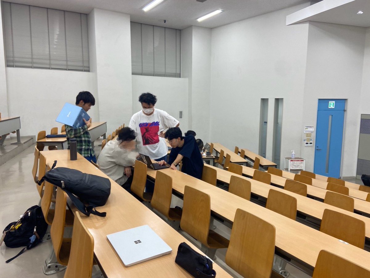 ikaduchi46's tweet photo. 10/12

【活動報告】
おはようございます☀️
劇団いかづちです⚡️

師走公演の稽古がスタートしました‼️スタートダッシュは順調そうです🏃‍♀️💨

学祭の稽古も始まっています。情報公開をお待ちください🤭

#劇団いかづち
#遠い星から https://t.co/tujeRGQBfh