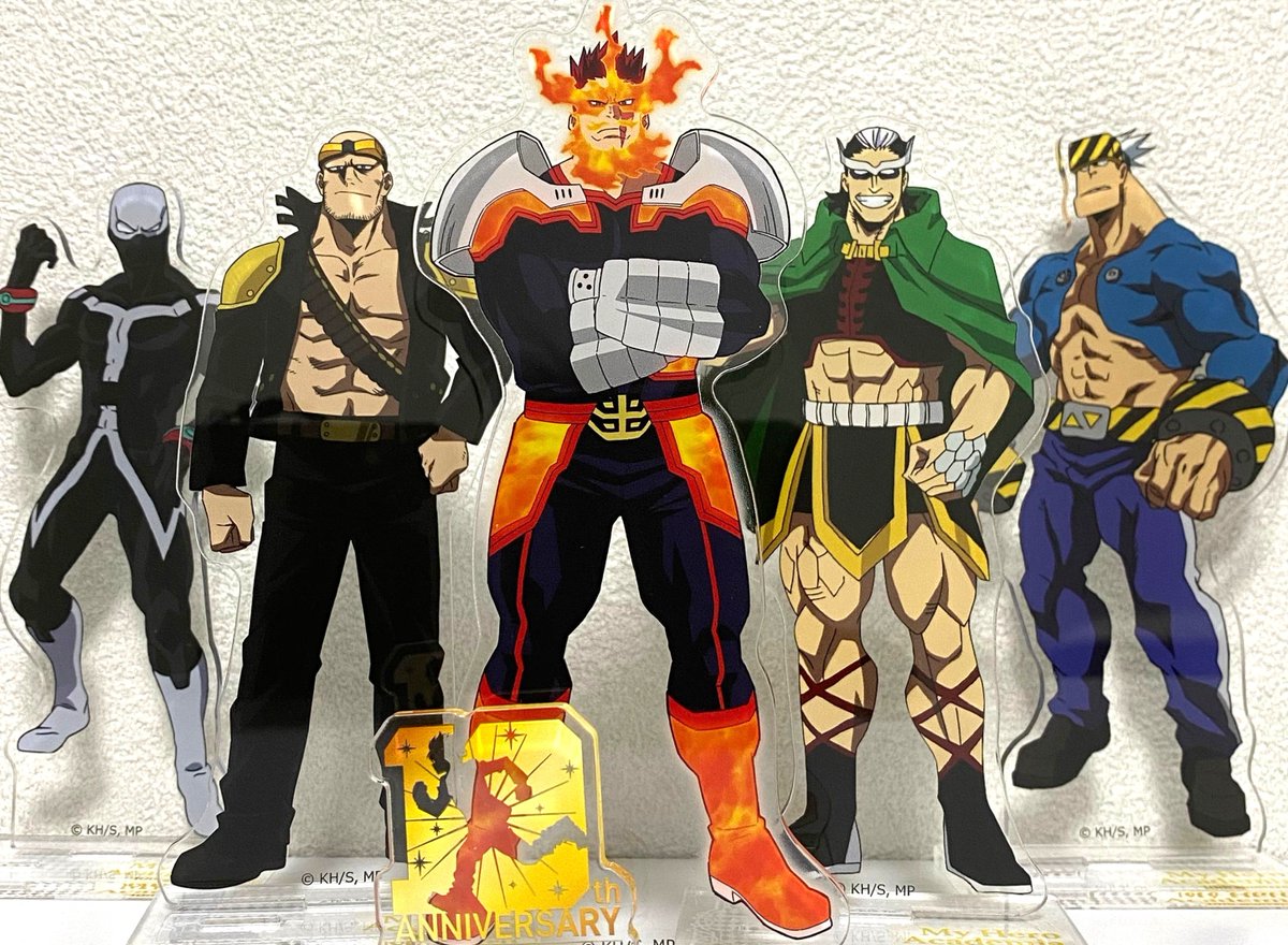 takao_oz's tweet photo. 10周年記念のアクスタ届いた🥰
クラストとデステゴロのアクスタはレア度が高くて良いね
ブラドキング、スナッチ、車田運天丸もアクスタのラインナップに欲しかった🥹 https://t.co/BhNTHvDOdN