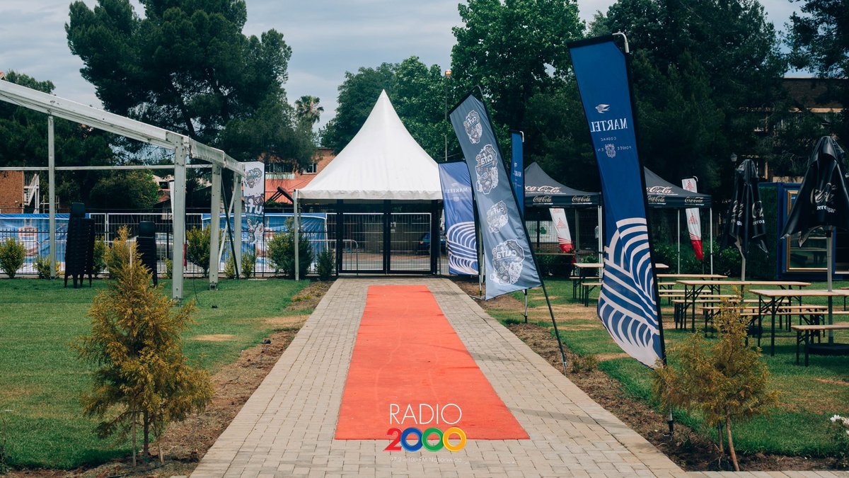 Radio2000_ZA's tweet photo. #CUFAFinale https://t.co/FFqkppwx5z