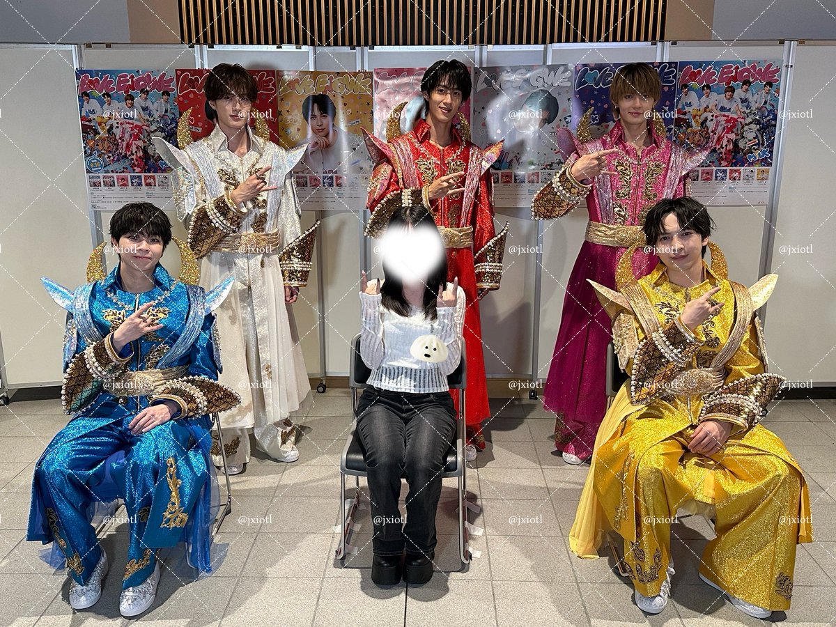 jxiotl's tweet photo. M!LK LOVE ENG!NE リリイベ
6shot 2shot撮影会 ツーショ 
9.16 10.4  10.11

座り方とポーズミスしてばかりだし話しかけてくれたのに聞き取れなくて後悔ばかりだけど幸せな3日間だったありがとう🥹✨ https://t.co/qkUw5mvdd1