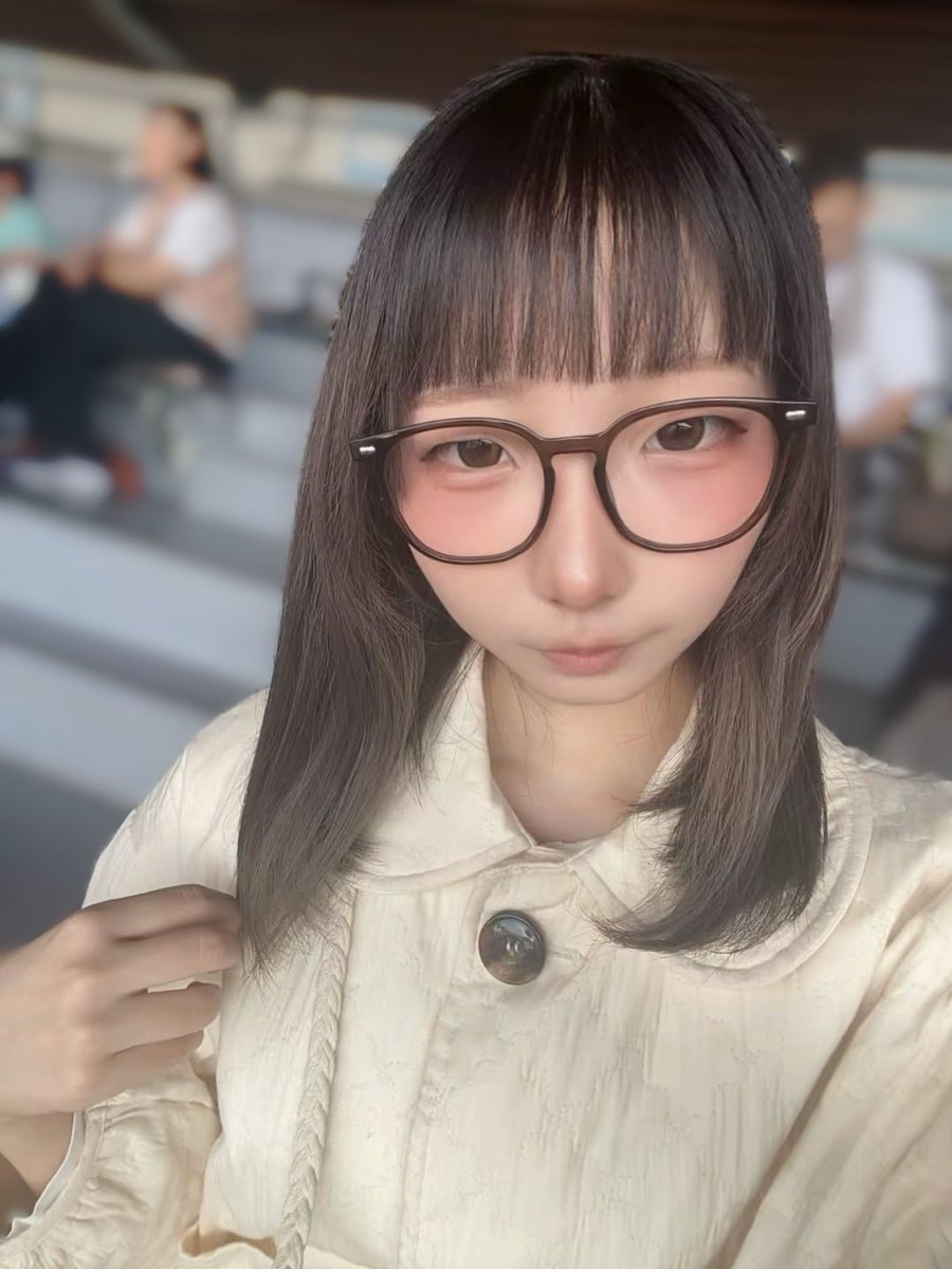 _shiochang's tweet photo. インスタあげたから、見てね
これはイルカショー待ってるねぎねぎうねぎ https://t.co/aaatwgmvK1