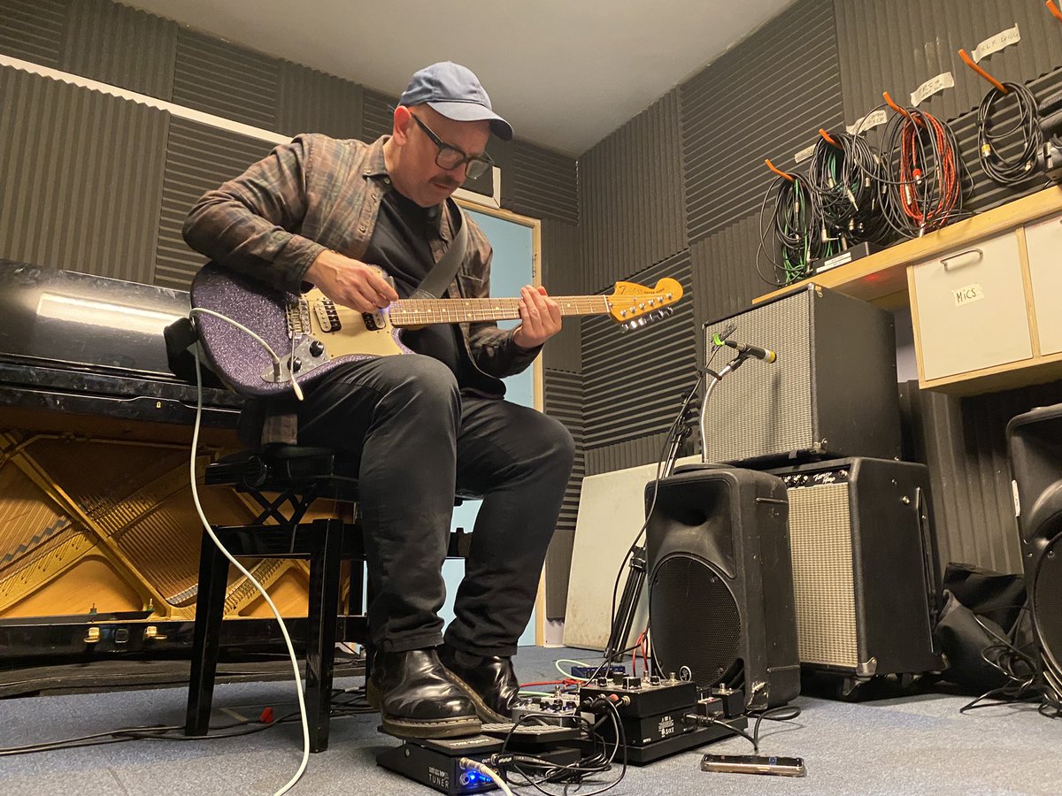 Spiddly's tweet photo. Currently listening to ‘Subterranean: Live At The Chislehurst Caves’ by @KowaAxis Bandcamp https://t.co/6FFcMlVE0v Apple Music https://t.co/1nfAUd65KU Spotify https://t.co/LADwoyZyk6 #music

Live performance on the #HelloGoodbyeShow on @ResonanceFM https://t.co/jPDDLyfjWM #radio https://t.co/JI35s3eHJq
