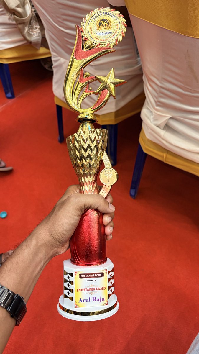 ssv__remo's tweet photo. Finally getting first award from my delta side 🥺. Best entertainer
Award in social media
🥰. Full video soon with banger edit
#MannaiArul #keeripulla https://t.co/nQnbyKQKwJ