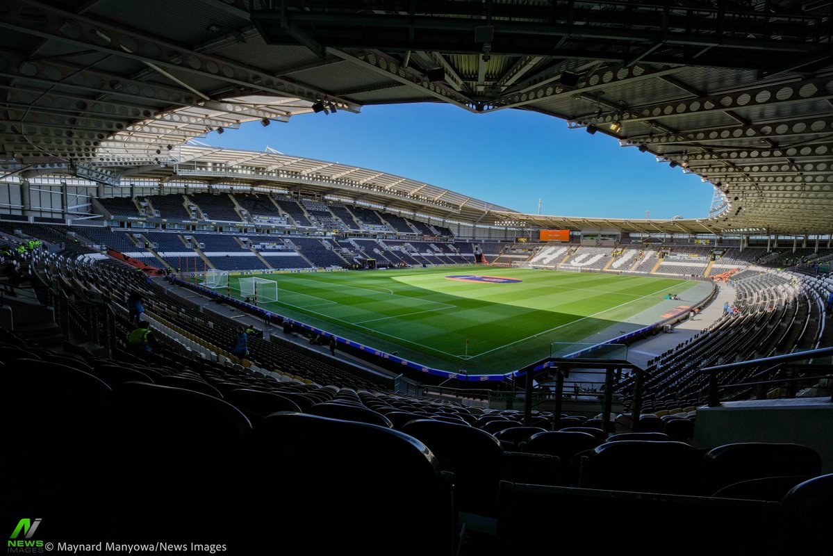 Camera_Maynard's tweet photo. 🏟️: Setting the scene at Hull City v Everton in the Premier League 

⚽️ 📸… 👓 https://t.co/vQttyYBWLT