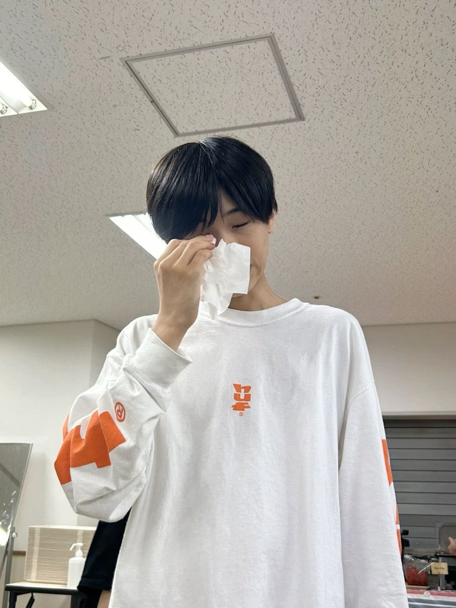 _taigachima's tweet photo. メロジョイ買えなかっただけでこの世の終わりみたいに泣き出した渡邉大我WWWWWWWWWWWW

っていう妄想ね😆✌🏻💕💕 https://t.co/whhEyWQNO7