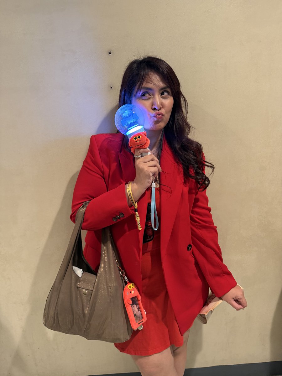 IAMColeenPerez's tweet photo. Channeling my Seong Hui Ju Self for #ByeonWooSeok for my Ultimate Crushie at the #BWS #TheSecretLibraryManila https://t.co/YuAoZ0ZhBC