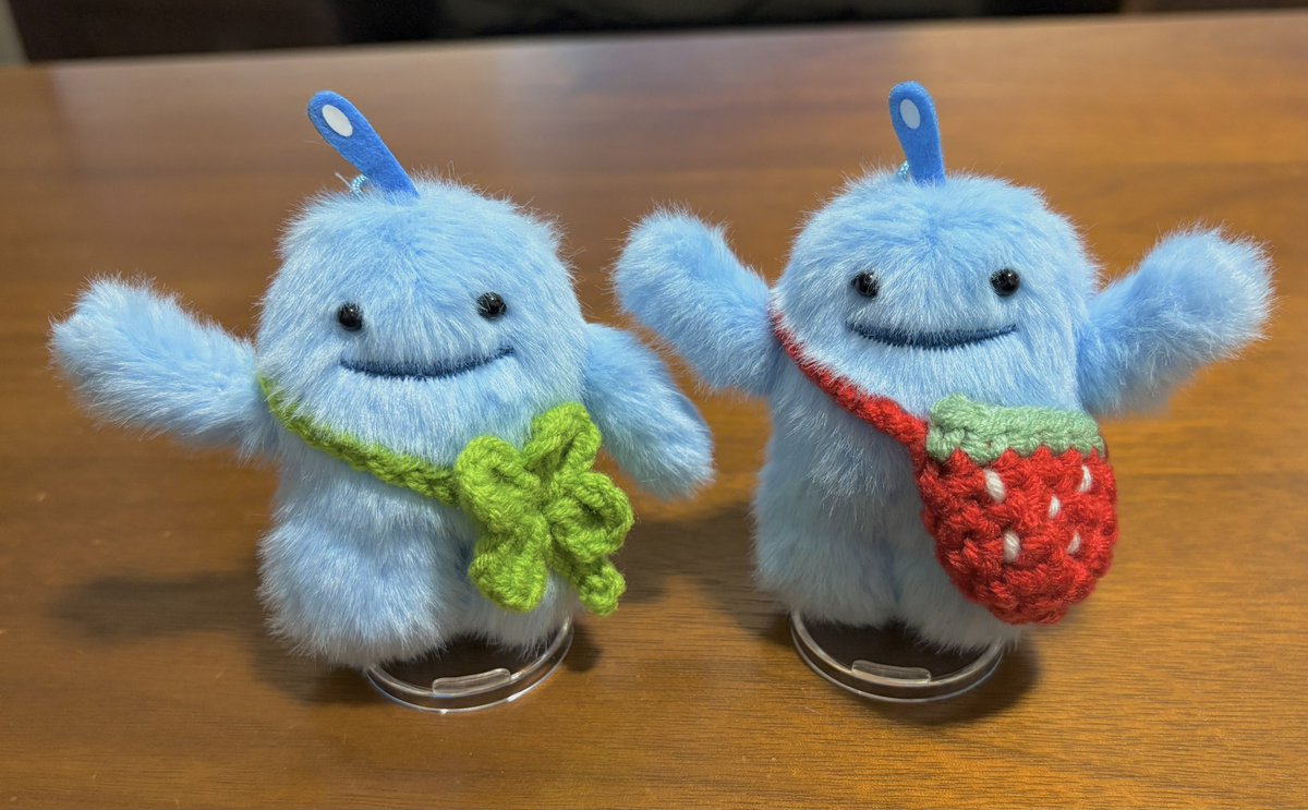 Lapone_ganbare's tweet photo. ウェーブくんにぴったりのポシェットを見つけてしまってやばい、かわいすぎる🍀🍓 https://t.co/LPKB3dGJgc
