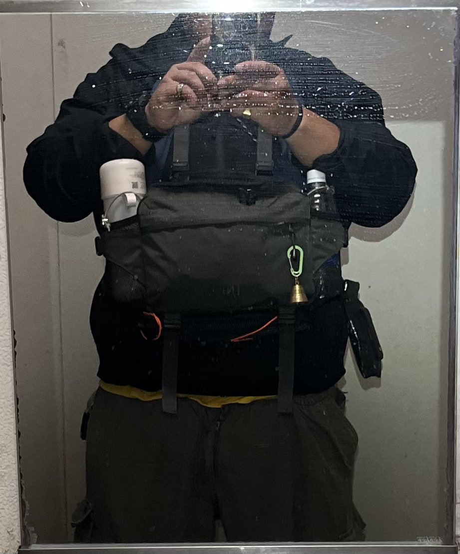 aboora_048's tweet photo. 今日、アミノバイタル忘れたけど…それでも登りきれたのは、HNTのボディバックと、山旅のうめラルのおかげだな。
ボディバックはチェストバックにして登ったら、色々と良かった。
#HNT #山旅　#山旅旅　#高尾山　#へなちょこ低山ハイカー https://t.co/45lLPN9oYy