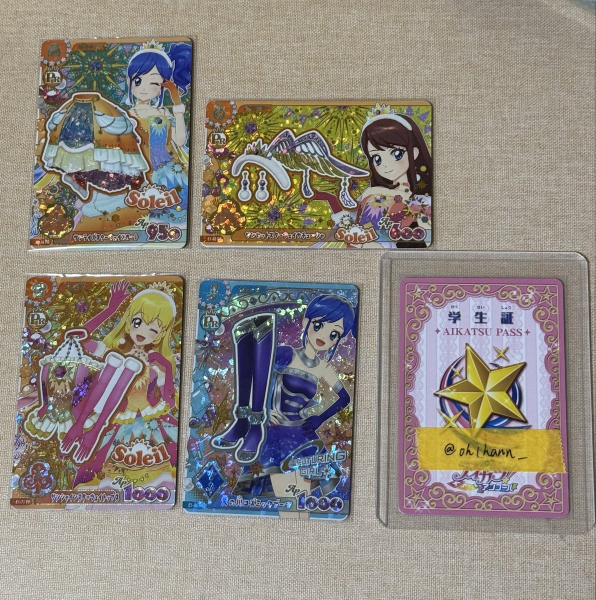 oh1hann_'s tweet photo. 【交換】アイカツ アイカツアンコール カード

譲￤画像1
求￤画像2

コーデを揃えたいため、同コーデ同士の交換優先。
都内（池袋駅）手渡し もしくは　郵送。

検索からもお気軽にお声掛けください🙇‍♀️ https://t.co/ZQWXrt2isu