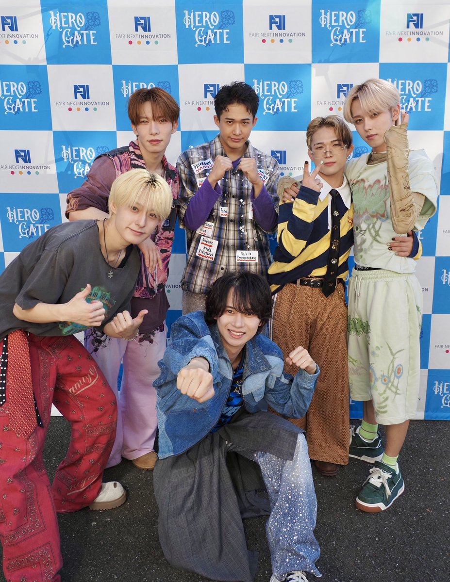 JAMHEADS_'s tweet photo. 『HERO GATE』

Thanx for coming!!

▼NEXT LIVE
『JAM HEADS 6th Digital Single "Zラヴ"リリース記念フリーライブツアー @ ららぽーと新三郷』

Zラヴリリースイベントファイナル！
ビジュアル入りスペシャルサインカードあり✨
(数量限定となります❤️‍🔥)

【日程】2026年10月12日(月祝)
【時間】1部：13:00～(集合：12:45)
2部：15:30～(集合：15:15)
【会場】ららぽーと新三郷 1F スカイガーデンステージ
【特典会】無料握手会/サイン会

▼JAM HEADSの基本ルールはこちら
https://t.co/4znxFZ5ujk

#JAMHEADS #Zラヴ