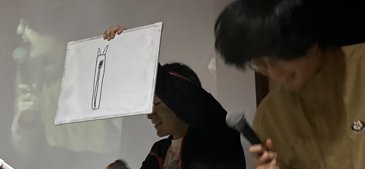 moon_look_mt's tweet photo. こんにちパンクールのライブin大阪2026第一部
①
シンプル大喜利回は大阪でもいつも通り面白くてずっと楽しかったです🎶
特に勇者のお題と鬼のお題が面白くていつまでも見てたかったな、、
#こんパン大阪 https://t.co/utP9KcIPpx