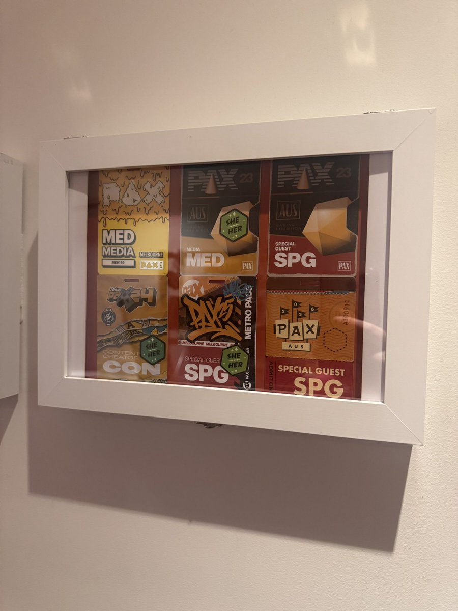 Shellbunny_'s tweet photo. I may have been hungover today but I fear I have cooked with this lil gallery.
I need more frames https://t.co/ngC2TeY8gr