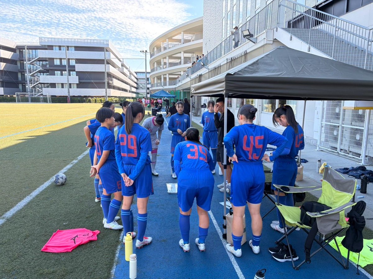 otemon2017's tweet photo. U-18 女子サッカーリーグ関西2026
vs 京都精華
前半 1-2 （下高）
後半 3-0 （田中、木村、花島）
計 4-3

応援ありがとうございました🦄 https://t.co/v2hCKcEB2A