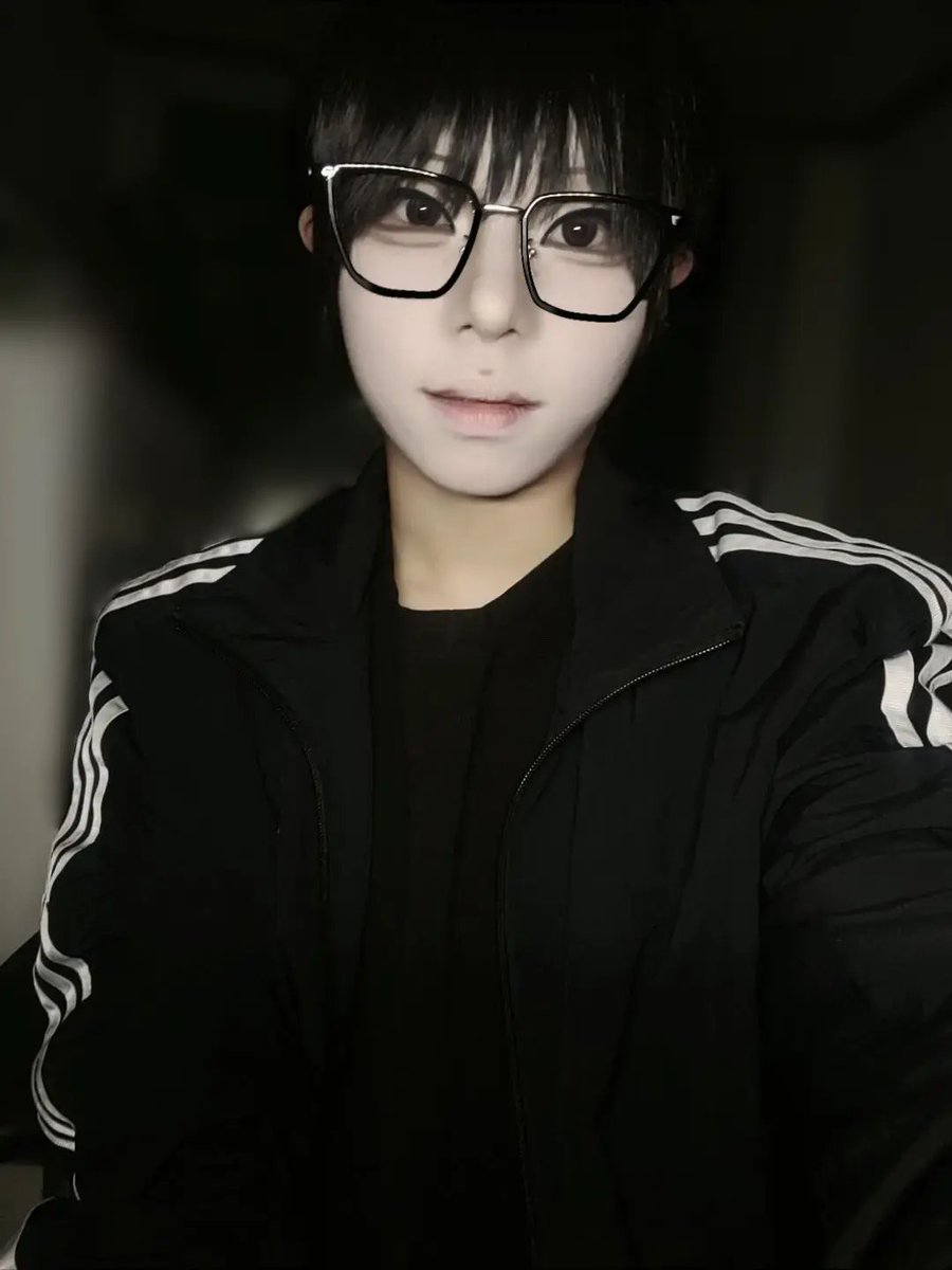 aejeong_cos's tweet photo. #코스어_𝕏친소 #코스어_𝕏트친소 

10울코 웹수호로 다녀왓어요~ 사실 최근에 행사는 안 갓지만 트친들 따라 열어봅니더ㅎ.ㅎ💕

>> 작두, 스그 << 등 웹툰들 붐업 중입니다!!🔥
10대(구)콘페 기상ho 로 가요ㅎㅎ

장르 맞는 분들 위주 무멘팔로 찾아가께여~💕 https://t.co/JAIoOPpJOO