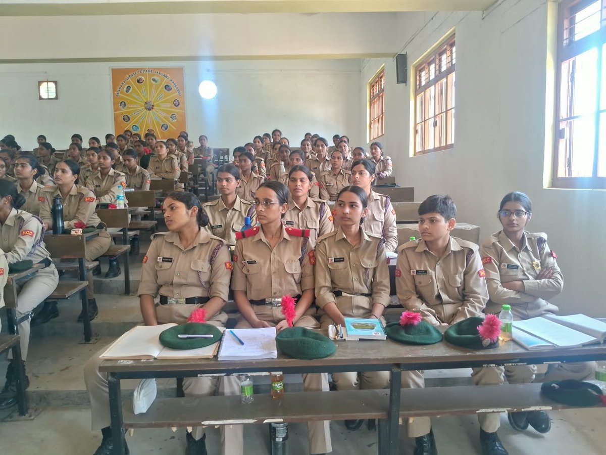 ProDefLko's tweet photo. An outreach program was conducted to create awareness about career opportunities in the #IndianArmy including the Agnipath Scheme. More than 600 NCC cadets from 66 UP Bn, Rae Bareilly both girls and boys attended the same with enthusiasm. Students were briefed on eligibility criteria, selection procedures, online CEE, phy stds and rect rally process for 2026–27.

 A motivational lecture on “Join Indian Army” inspired students to pursue a career in the Armed Forces. Various Agniveer entries incl Agniveer Tech Entry and Agniveer Women Military Police (WMP) for girls along with offrs entry schemes such as NDA, CDS, OTA and NCC Special Entry were explained in detail.

The program witnessed enthusiastic participation, reflecting strong interest among students to serve the nation.

#NCC #IndianArmy #Agniveer #WomenMilitaryPolice #OfficerEntry #CareerInArmedForces #Youth #Leadership #NationFirst #JaiHind