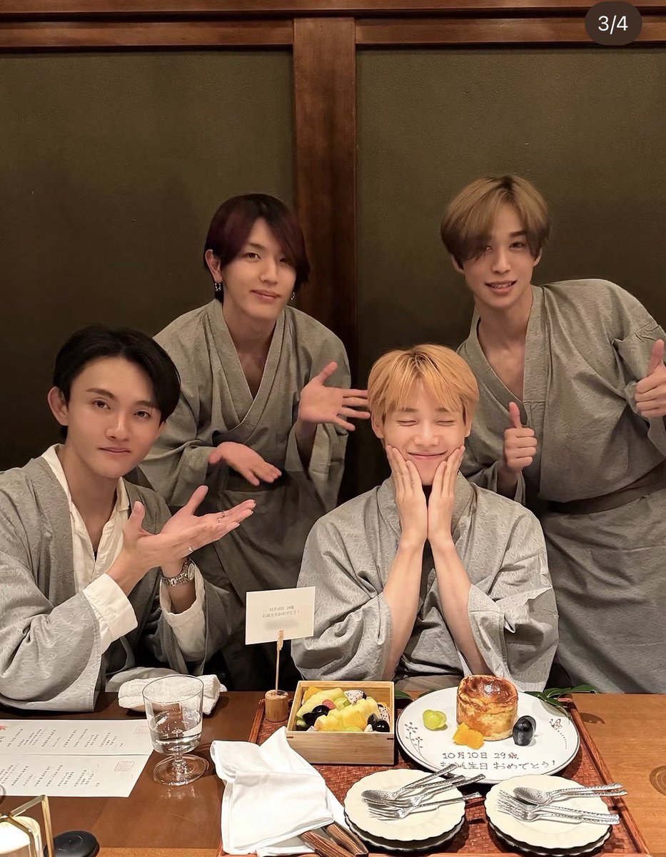 tkr_63_'s tweet photo. 約1年前ナチュラルウォーターAMAZE ME披露してくれてほんとありがとう。バンド結成してくれてありがとう。大好きだから😭 https://t.co/EHuExpz9hn