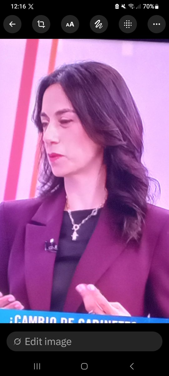 ivoa7's tweet photo. #MesaCentral EL PROBLEMA DE CHILE SON LOS POLÍTICOS DEL BOICOT POPULISTA, ENRIQUECIMIENTO CORRUPTO PARASITARIO Y MANIPULADOR... https://t.co/px0HVMcDWV