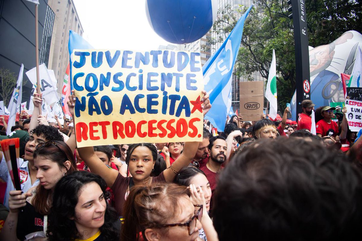 MidiaNINJA's tweet photo. Não vamos voltar pra trás!

Foto: Annelize Tozetto (@annelizetozetto)/ Midia Ninja https://t.co/Xenu9wbU8y