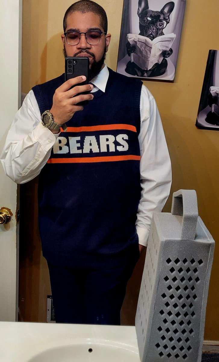 NicVangHul's tweet photo. Bear Down baby. Let's get this Win today @ChicagoBears #chicagobears #beardown https://t.co/InbQmDq98D