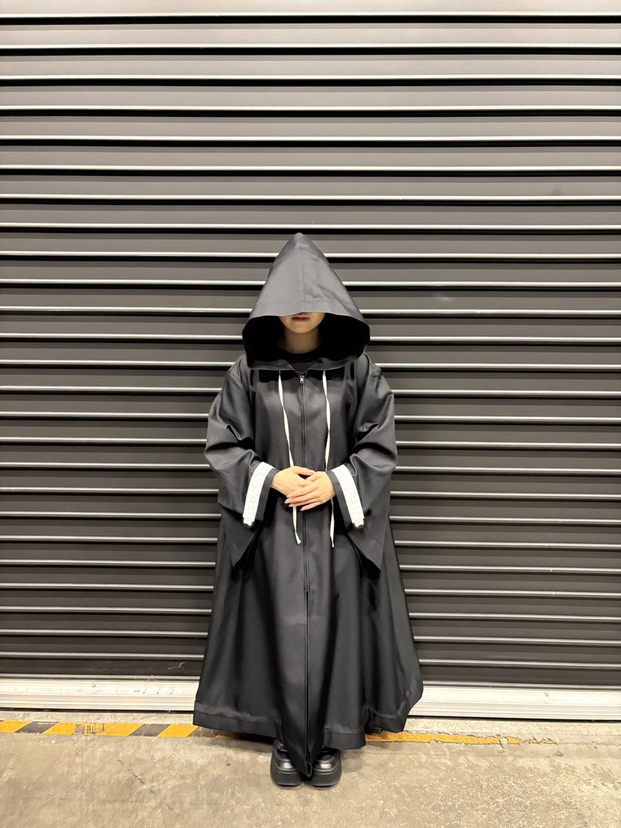 RAJ_ma_chan's tweet photo. Kアリーナで開催された「剣持刀也リアルソロライブ【虚空狂宴】」に
虚空教ダンサーとして参加させていただきました🌟

素敵な会場で素晴らしいメンバーとパフォーマンスができて光栄でした😭
貴重な経験をありがとうございました❣️
 #虚空狂宴 https://t.co/tedumnD1OH