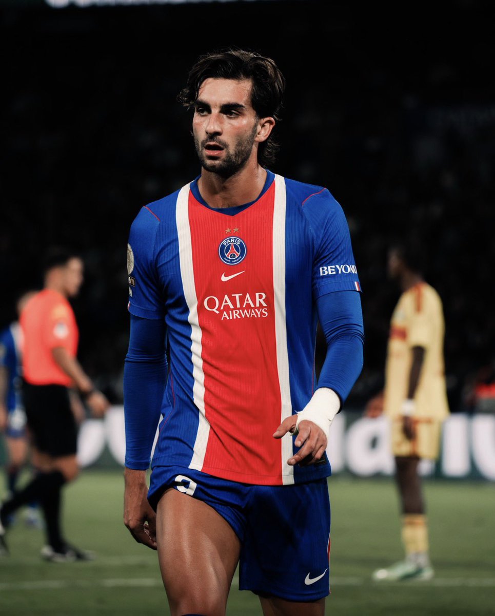 torresletters's tweet photo. damn ferran torres https://t.co/QLkAHV1mBU