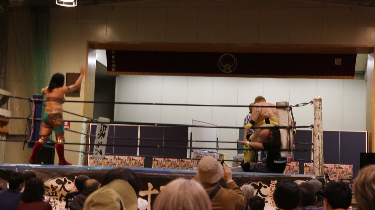 mkai74's tweet photo. 2025.10.11 信州プロレス@松代藩真田十万石まつりマッチ 松代公民館  

♯雫有希 ♯浜亮太 ♯杏ちゃむ ♯ダンプママ友
♯チョ・ヤッカイ

#長野市 #信州プロレス面白かった https://t.co/KFAAHVxPO1