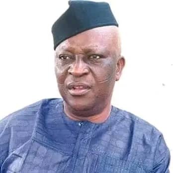 ElishaAlagbe's tweet photo. K-RAD MEDIA TEAM: WE PRESENTED FACTS, NOT PROPAGANDA

The K-RAD Media Team stands by its allegation that campaign materials of APC candidate for Osun Central, Barr. Kunle Adegoke (SAN), were destroyed and defaced. We have pictures, videos and eyewitness accounts

— K-RAD Media https://t.co/devwsXWYZ3