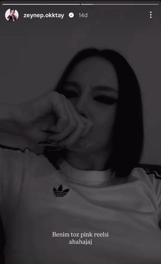 popcazalaturka's tweet photo. fanları karanlık efekt diye ağlıyordu story atma şekline bak sinsimdir o benim https://t.co/A6oEvOQIRr