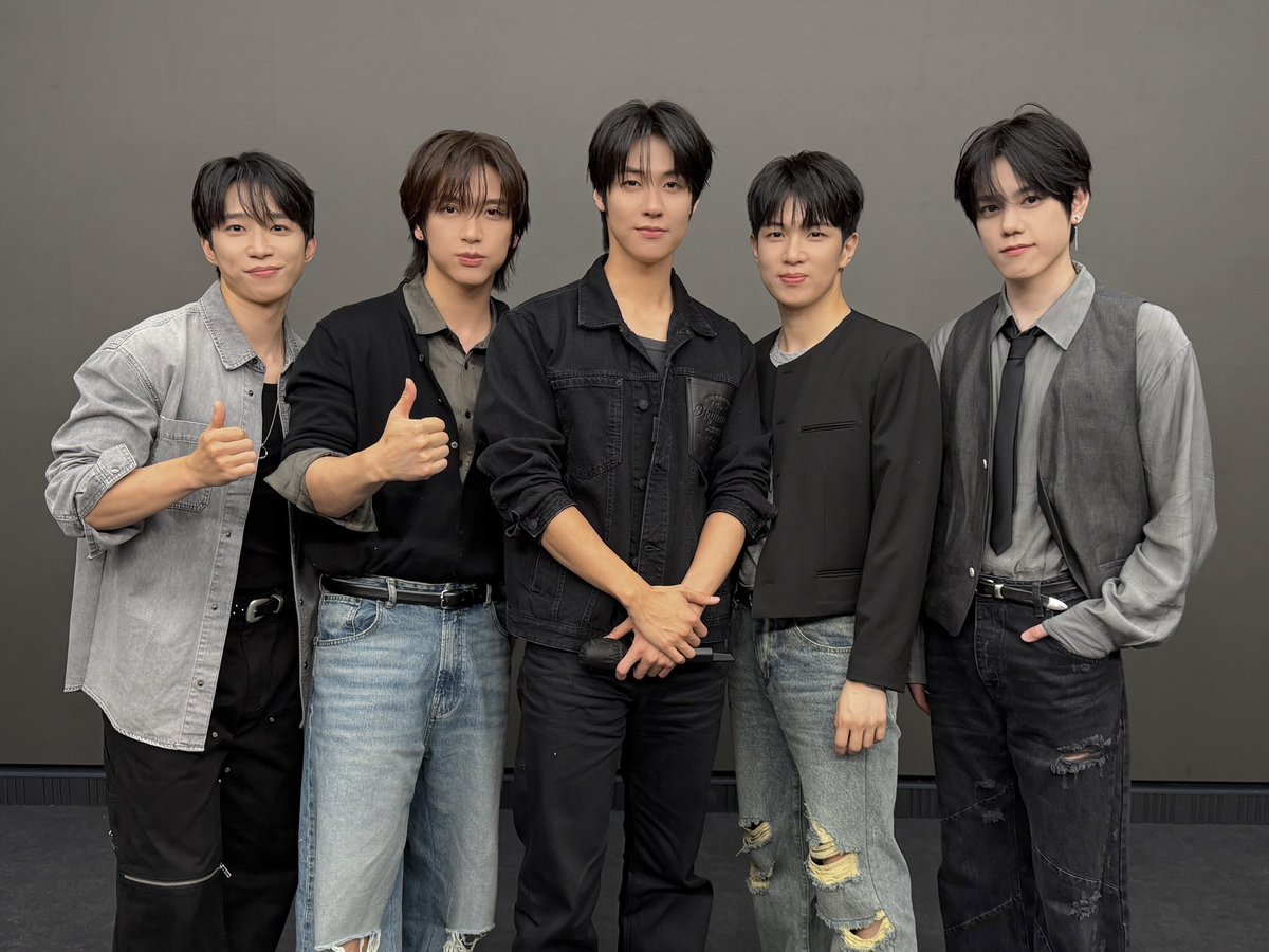 NFlyingofficial's tweet photo. [📸] 2026.10.11 엔플라잉 (N.Flying) 9th Mini Album [Still] VIDEO CALL EVENT &amp; FAN SIGN EVENT (hellolive)

#NFlying #엔플라잉 #Still #잔불 https://t.co/8N0Eu6bYVE