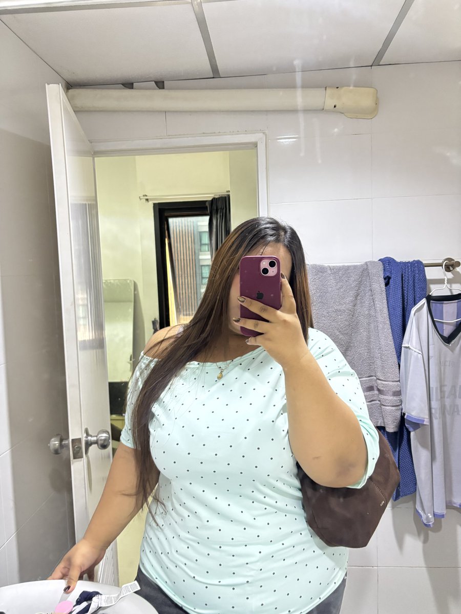 pim_2203's tweet photo. อยากไปเที่ยวฮ่ะ🤧 #สาวอ้วน #กทม #รีทวิตติดตาม #ลาดพร้าว https://t.co/SzdTfHXCdl