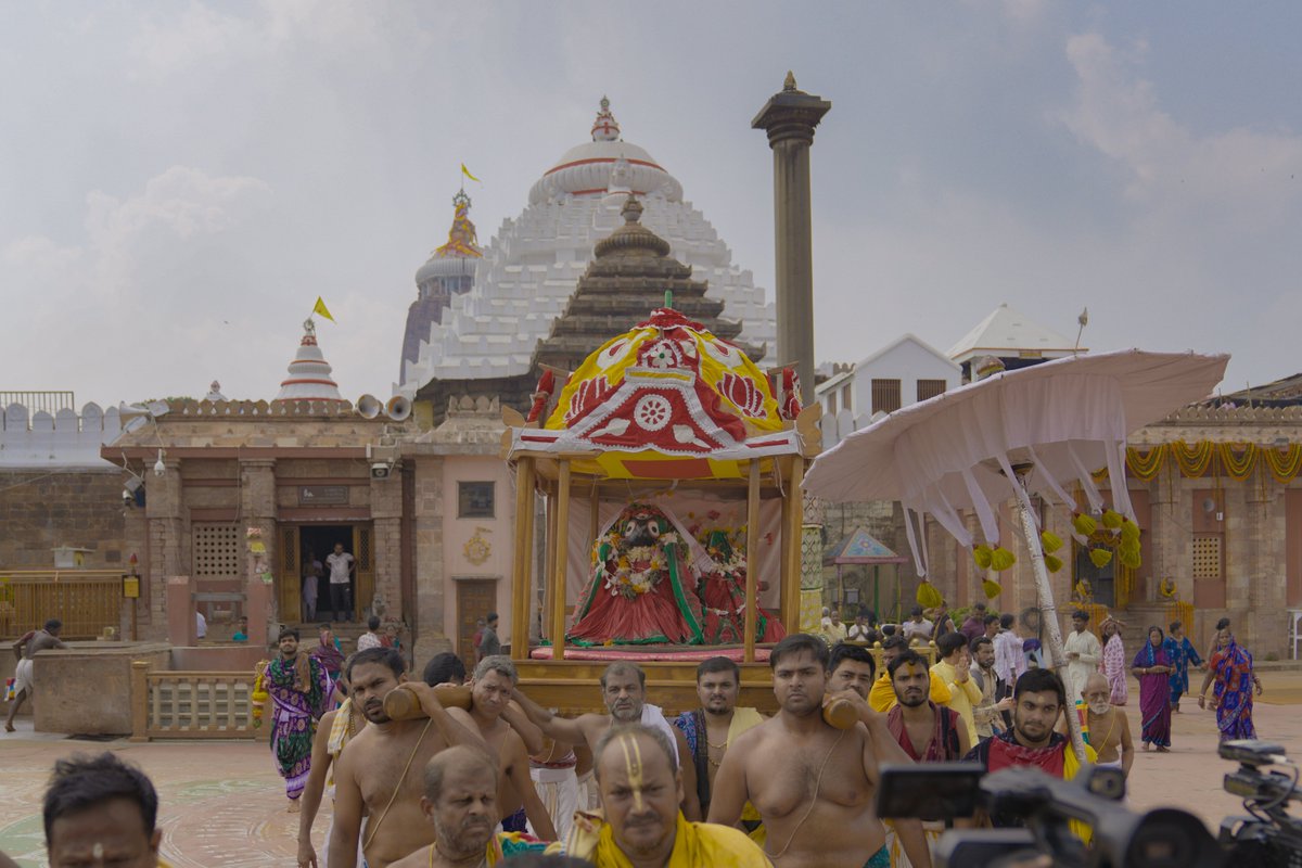 shree_mandira's tweet photo. ଶାକ୍ତ ଗୁଣ୍ଡିଚାର ପ୍ରଥମ ଦିବସରେ ନାରାୟଣୀ ମନ୍ଦିରରୁ ଶ୍ରୀ ଦୁର୍ଗାମାଧବଙ୍କ ଦିବ୍ୟ ଦର୍ଶନ ।

On the 1st  day of Shakta Gundicha, divine darshan of Shri DurgaMadhaba from Narayani Temple.

#DurgaMadhabaUpasana
#ShaktaGundicha 
#GuptaGundicha
#DurgaPuja2026 https://t.co/gUSgrvJyBX