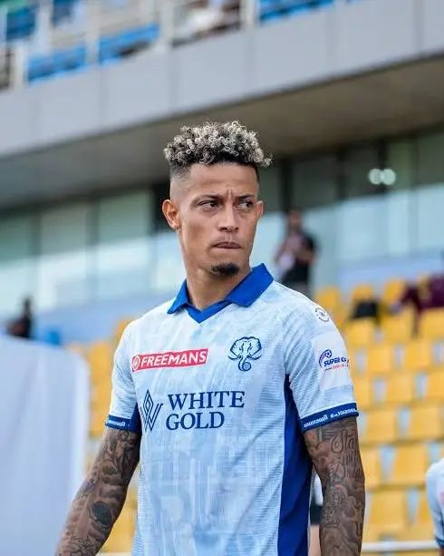 chithra_gokul's tweet photo. Are we missing noah saddaoui in the wings ???
#KBFC https://t.co/FDLIkBhvjQ