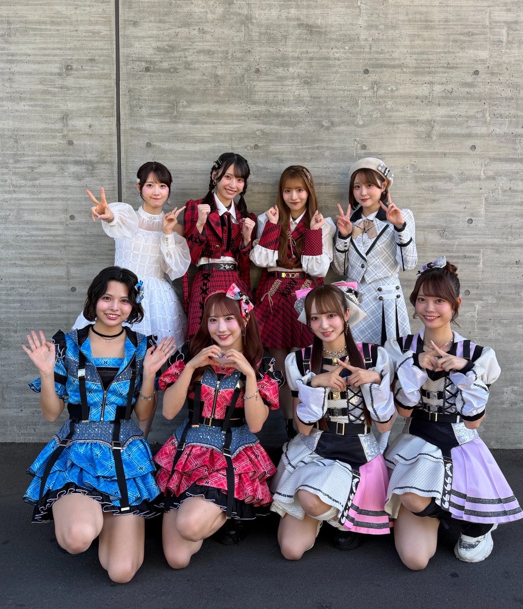 Hiyuka_1007's tweet photo. #正直サミット 公開収録
ありがとうございました‼️✨️

今回もぶっちゃけてしまいました…🫣
｢推し変｣についてファンの皆さんの前で話すことになるとは…！！！

少しドキドキでしたがファンの皆さんが笑ってくれてるのを見て安心！🫶🏻温かく見守ってくれてありがとう😭

公開収録後のカラオケ大会も盛り上がりましたね🎤♡

放送どうなってるのか…！お楽しみに！！