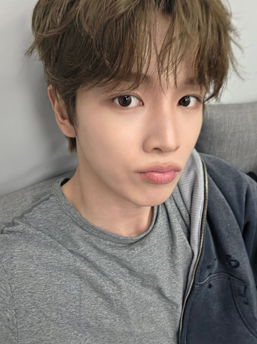 izz_zx's tweet photo. 261011 #성찬버블 https://t.co/6Jqip6Rls4