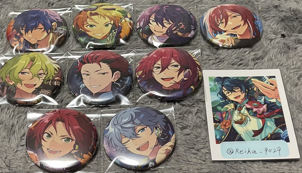 Reika_9029's tweet photo. 【交換 譲渡】あんスタ コレクション缶バッジ コレ缶

譲 真 真緒 日和 茨 ジュン 紅郎3 颯馬1
夏目1 泉

求 iつむぎ 維吹6>異種星4維吹

キャラの後ろに数字がないキャラは4個あります。
異種維吹は今弾の維吹集まり次第交換可能
↓ https://t.co/s5xxrawuDm