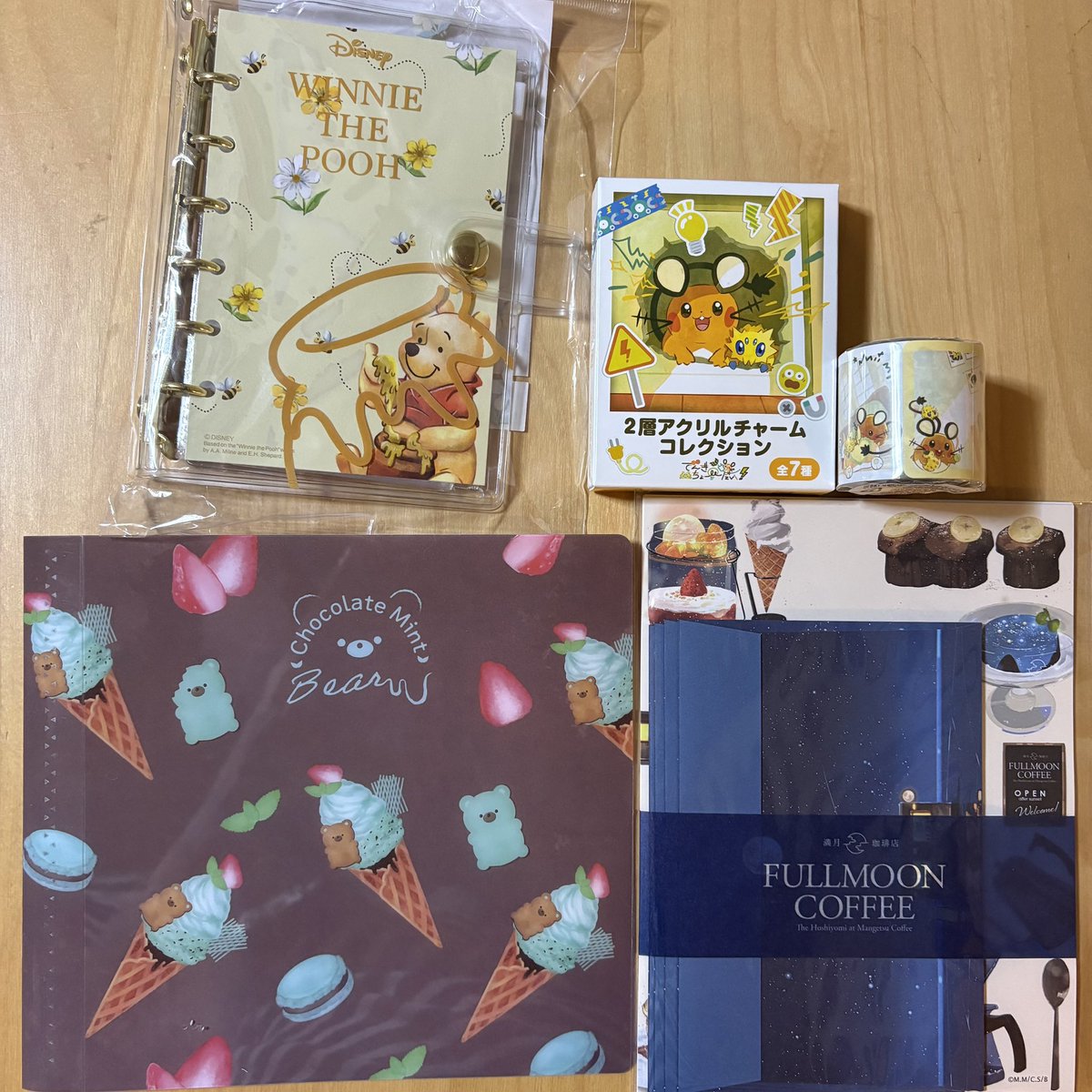 yomayomane's tweet photo. 今日の購入品〜 https://t.co/dQe7lhj4oG