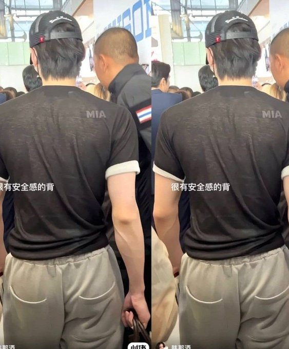 jakesrarity's tweet photo. How do you even get bullied for having a physique that I would legit bark for? Oh, Sunghoon they don't deserve u https://t.co/8wM2ELublz