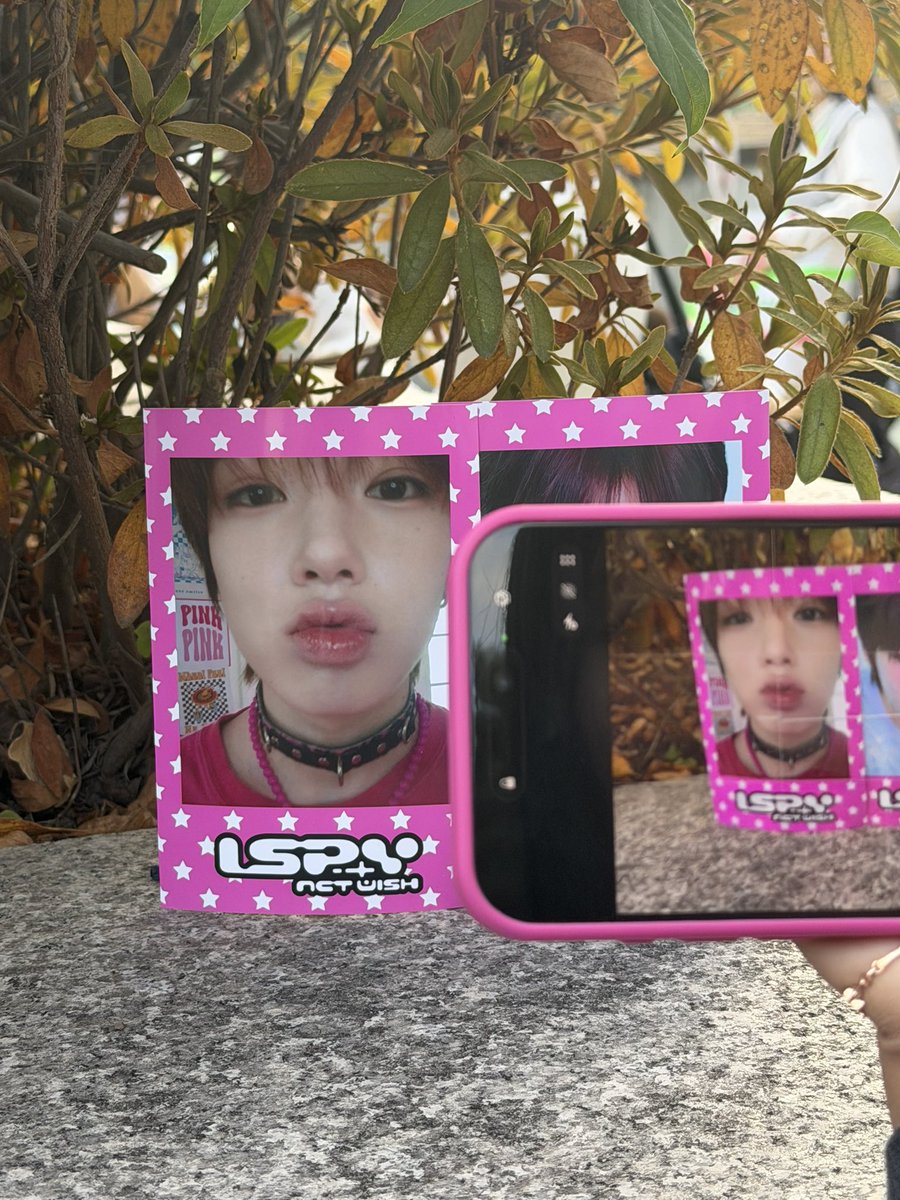 uuuusk0's tweet photo. I SPY ♡ 나 https://t.co/uaMMzU3bvP