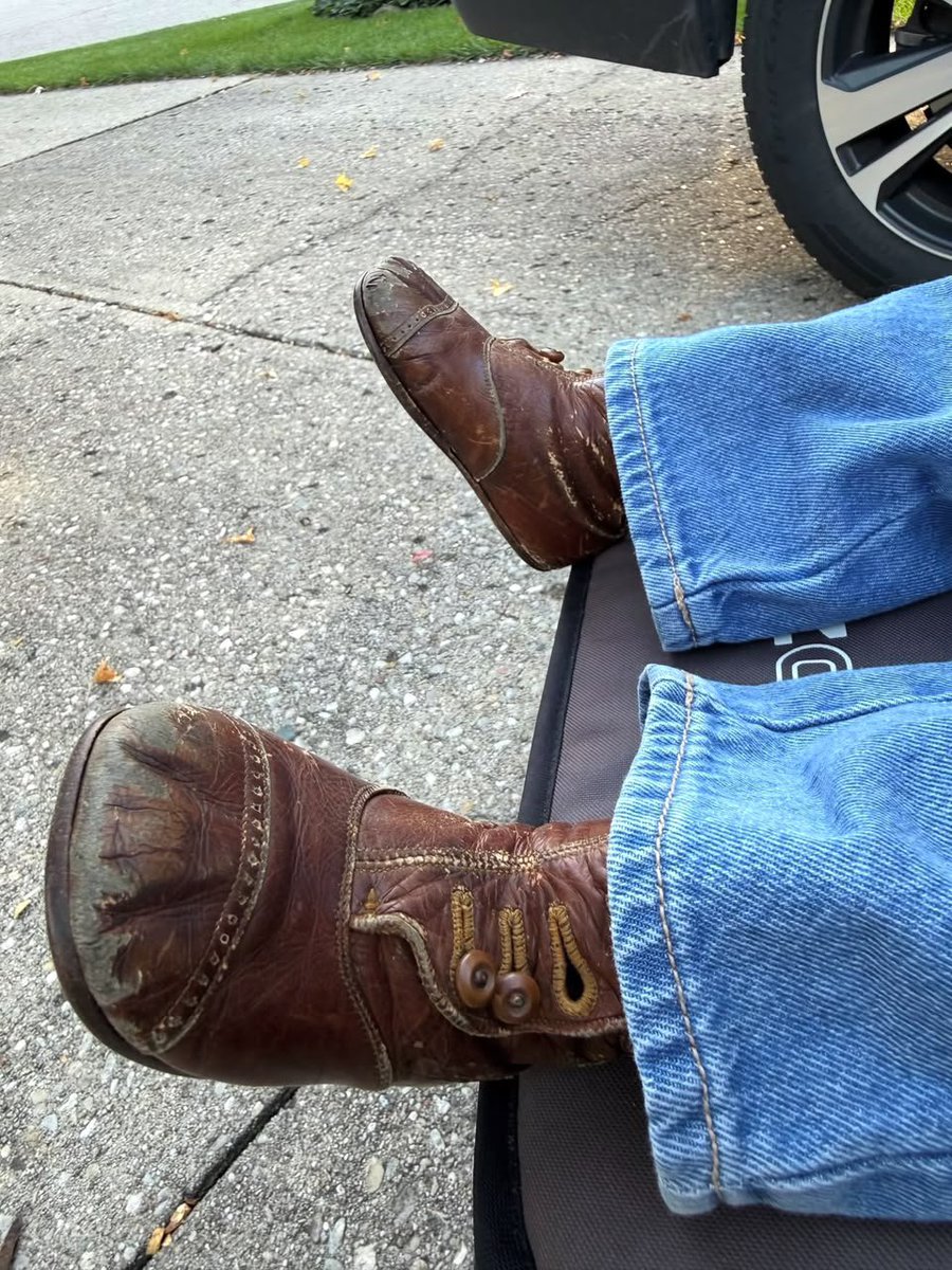 krystgem's tweet photo. I dropped my daughter off at my parents house without shoes (we'de been playing barefoot in the backyard all afternoon) and my mom sent her home in these. My grandmother's shoes from the 1920s. https://t.co/aaL2dPInZl