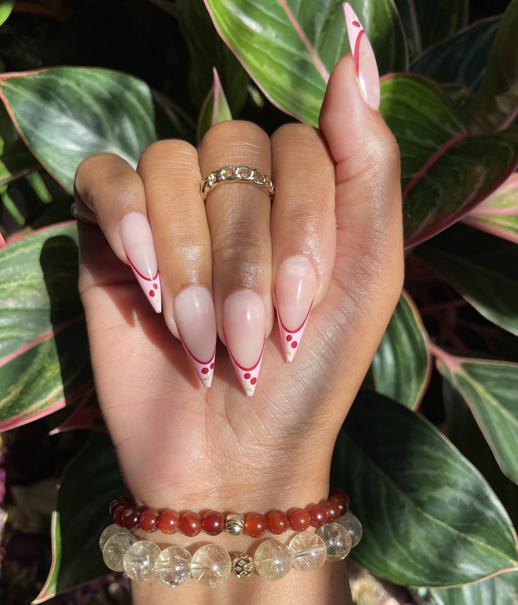 heavieonit's tweet photo. I saw @NICKIMINAJ wearing @pinkfridaynails Pardon My French……..

So I wore PFN, Pardon My French 💅🏽

Purchase them here: https://t.co/nLyg4JFwBx https://t.co/csP5gyi4S2